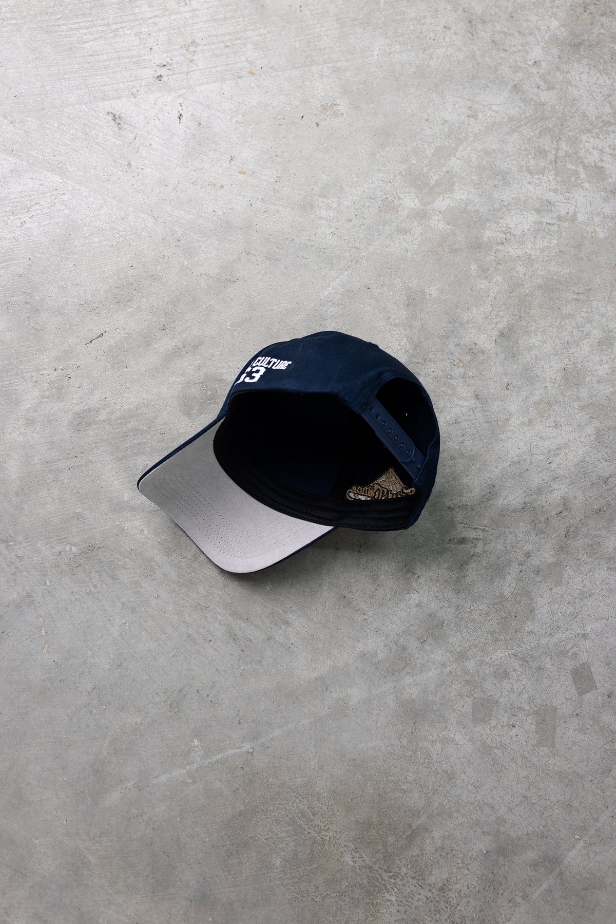 #color_navy